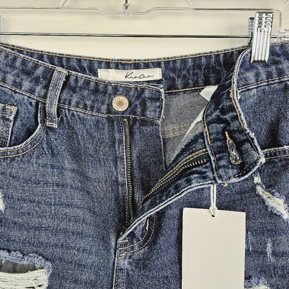 KanCan Distressed Denim Jean Shorts NWT - Picture 5 of 8